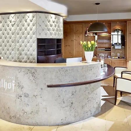 Hotell Sport-wellnesshotel Bichlhof