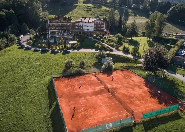 Sport-wellnesshotel Bichlhof Hotel 4*